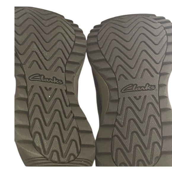 🎁SALE🎁CLARKS MUCKER WATERPROOF INSULATED BROWN ZIP FRONT BOOTS SZ 6.5 MED EUC - Picture 11 of 12